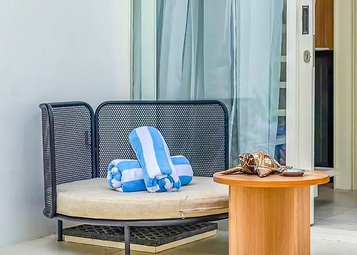 Sunny 1br Mezzanine Nomi With Private Pool In Bingin -bali *